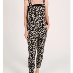 Leopard overalls